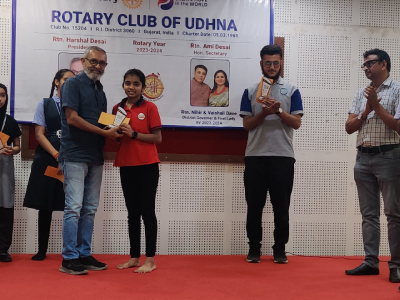 Inter School Elocution Competetion with Rotary Club of Udhna